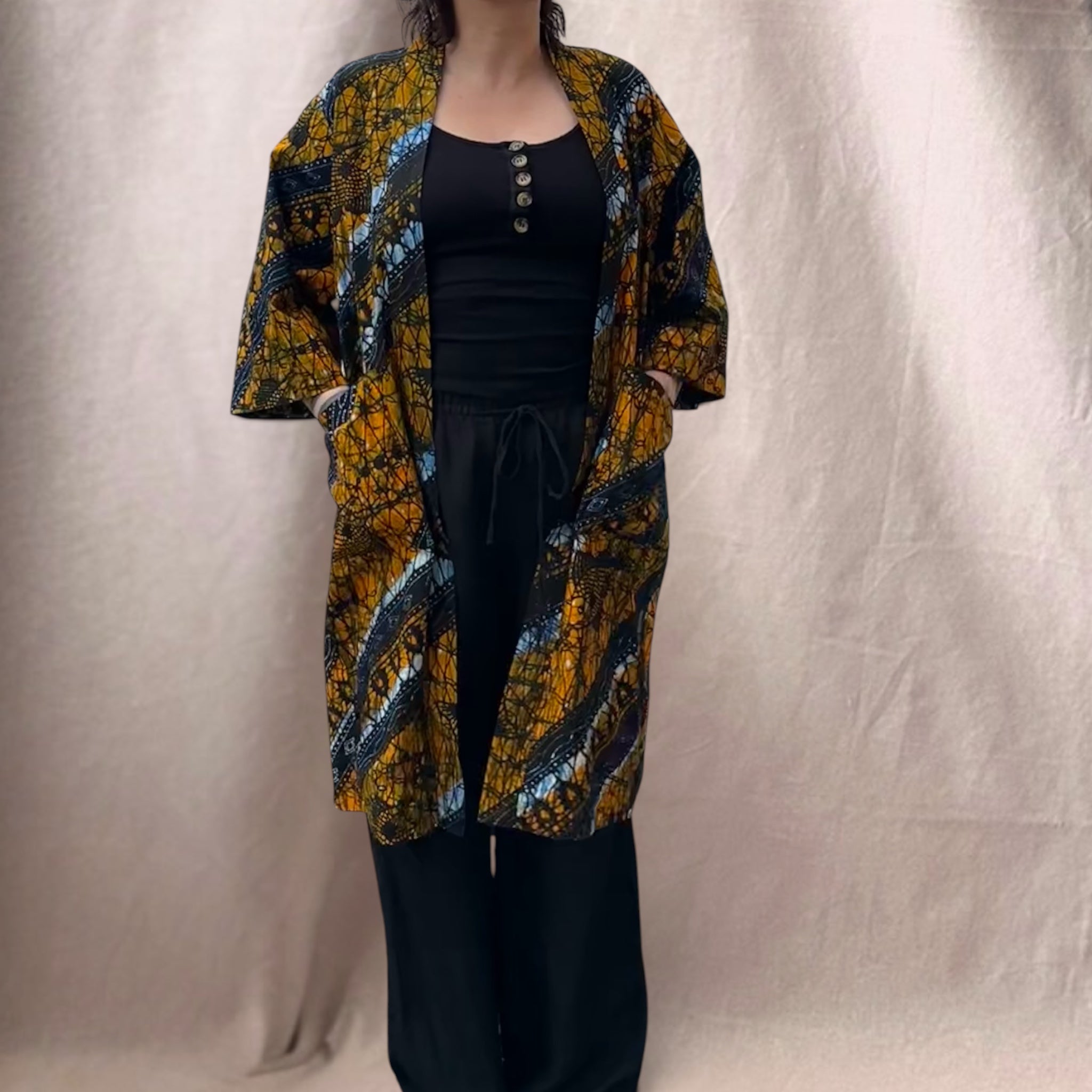 Afrikkalainen kimono (freesize) Bloomy Moon