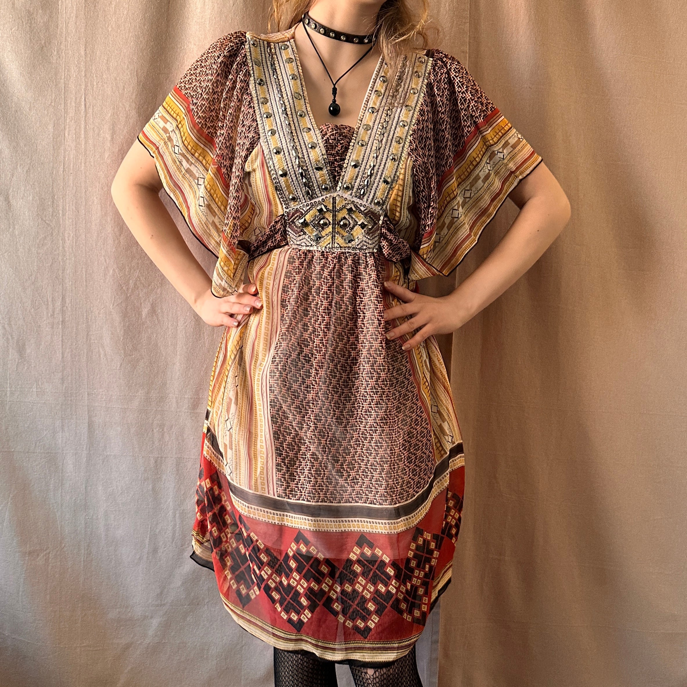 Etnohenkinen mekko S-M Bloomy Moon