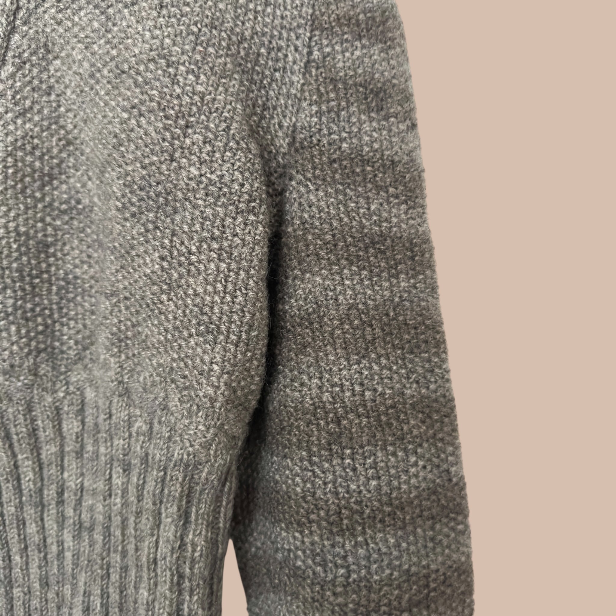 Handmade neuletakki M