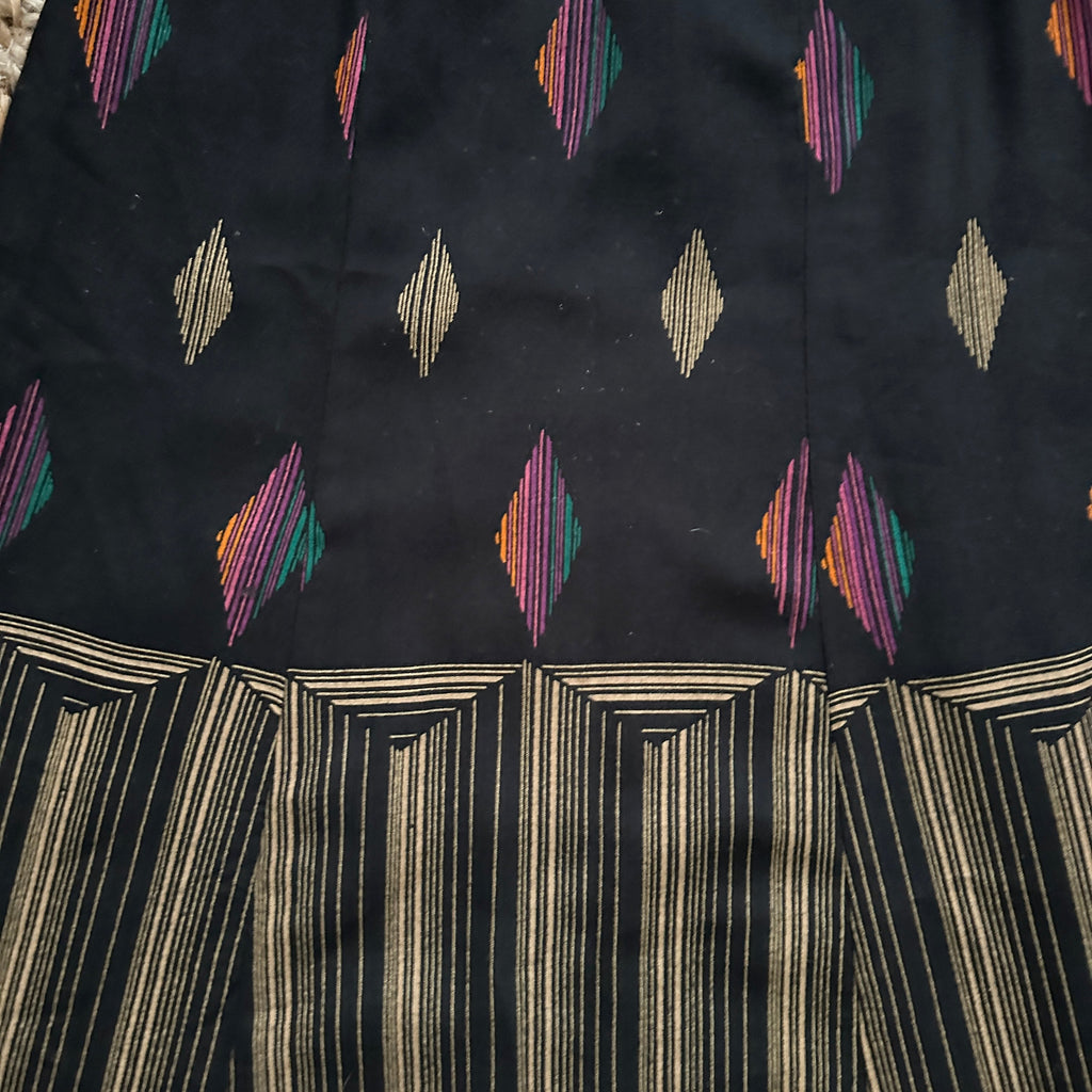 Salonne 70-luvun maxihame Bloomy Moon