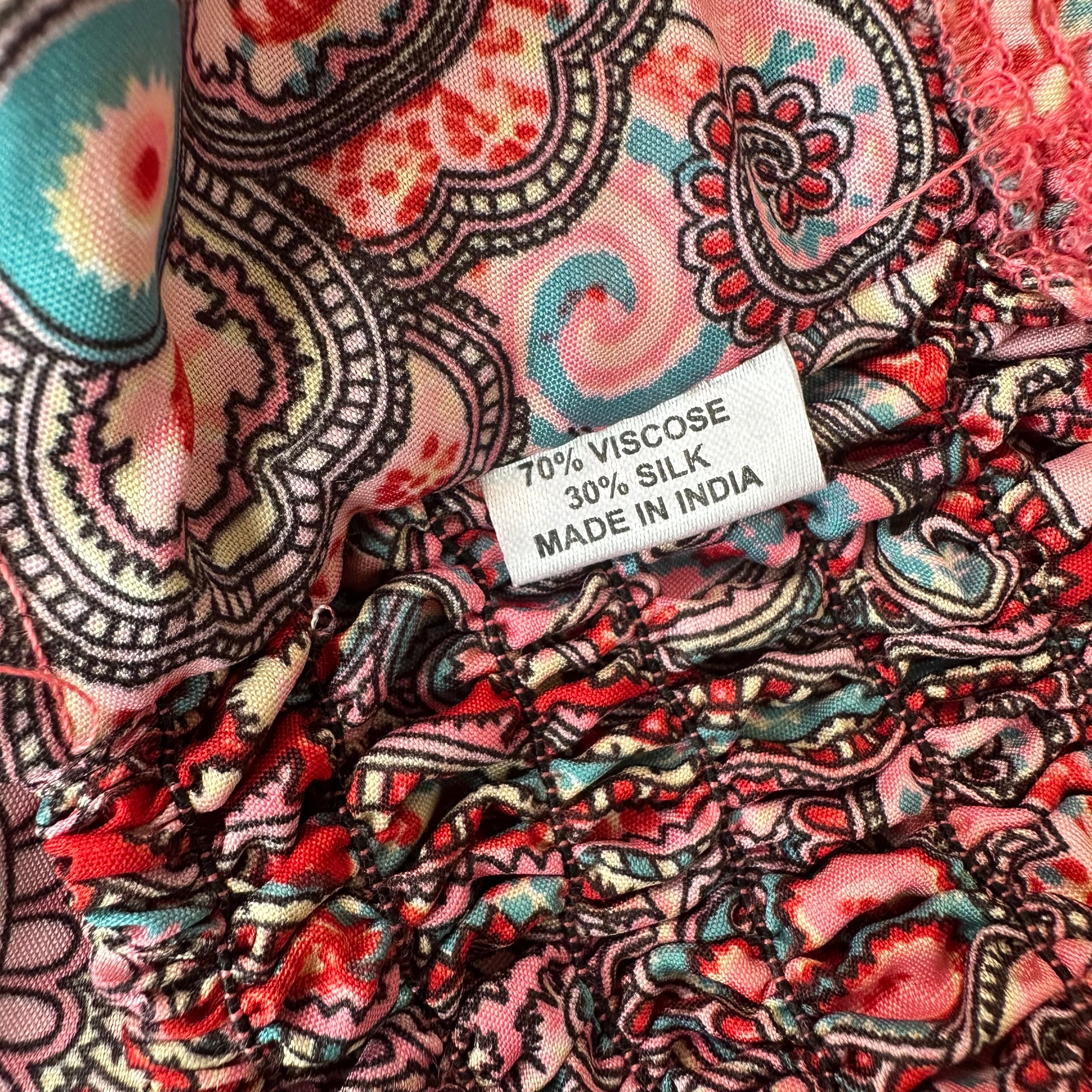 Leveälahkeiset housut S-L Bloomy Moon