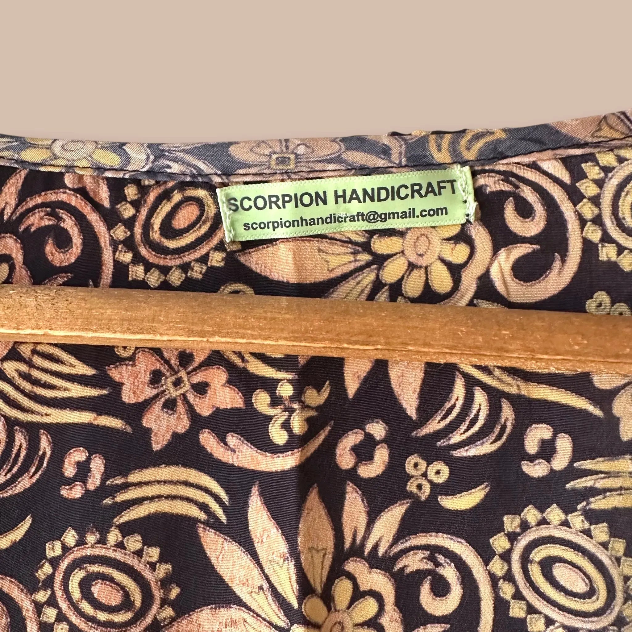 Skorpion Handicraft silkkikimono (Freesize) Bloomy Moon