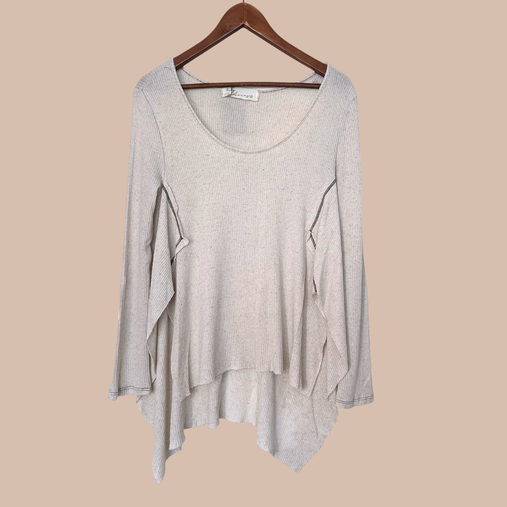 Epäsymmetrinen paita S-XXL Bloomy Moon