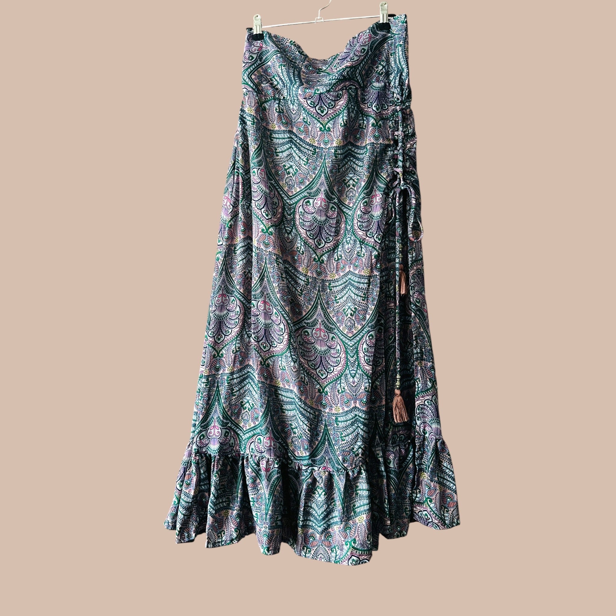 Silkkihame M-XL Bloomy Moon