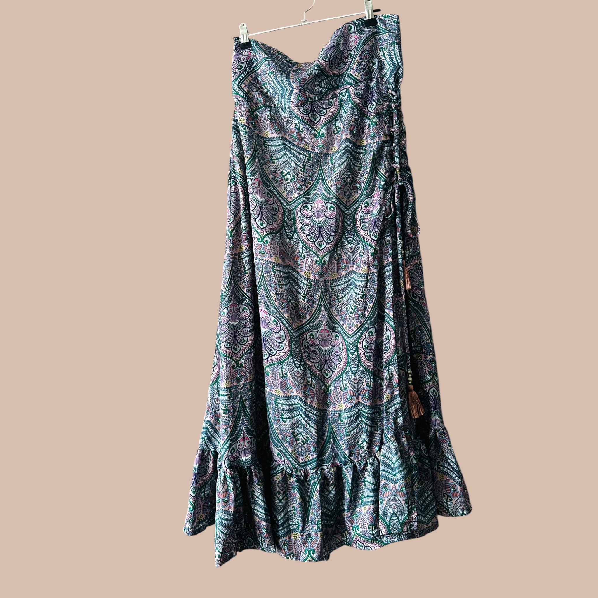 Silkkihame M-XL Bloomy Moon