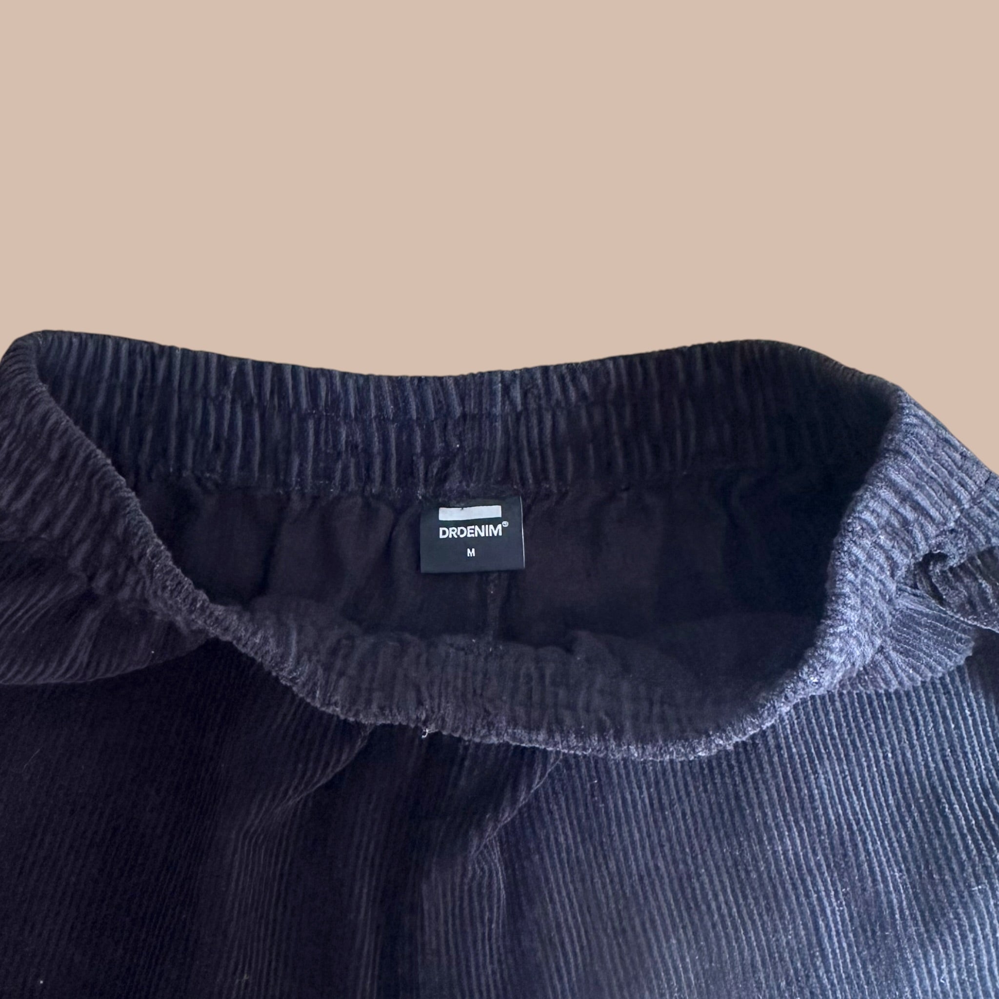 Dr.Denim samettishortsit M