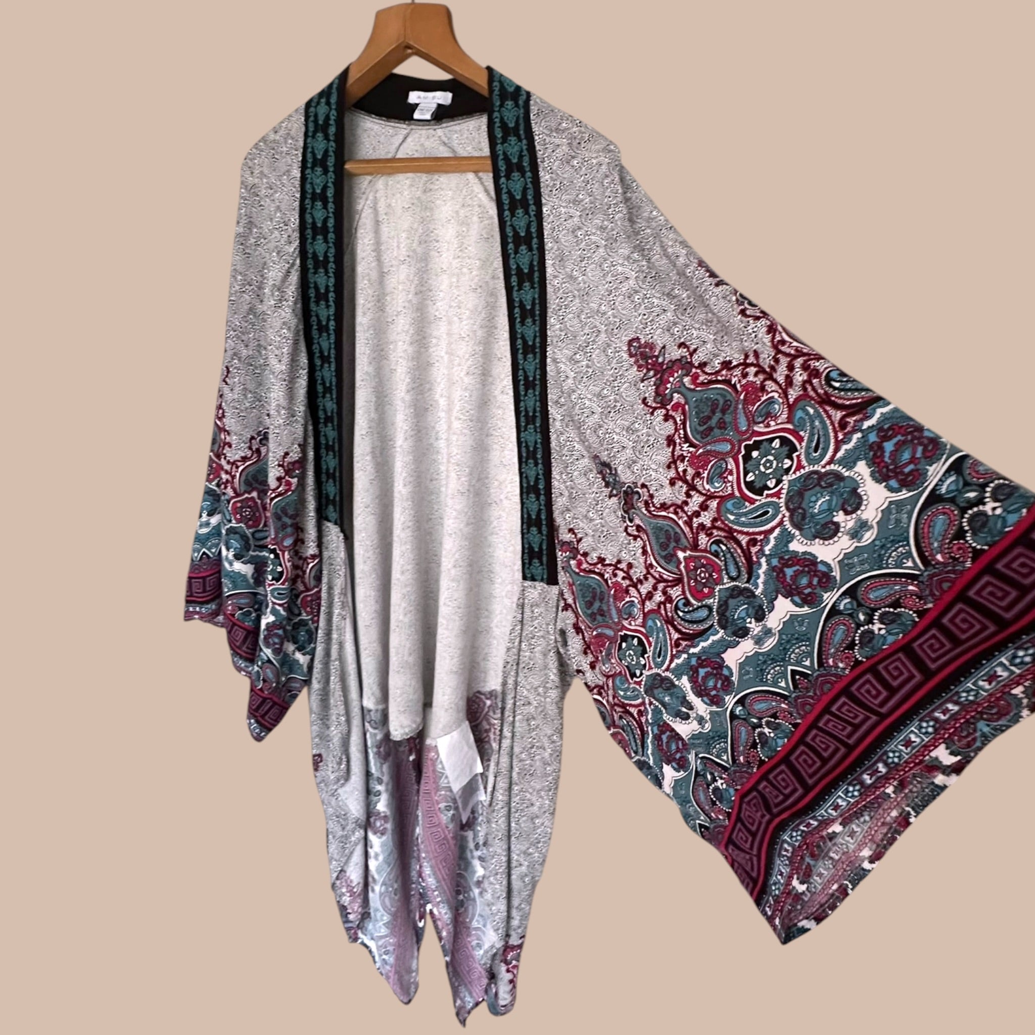 Epäsymmetrinen kimono (One size)