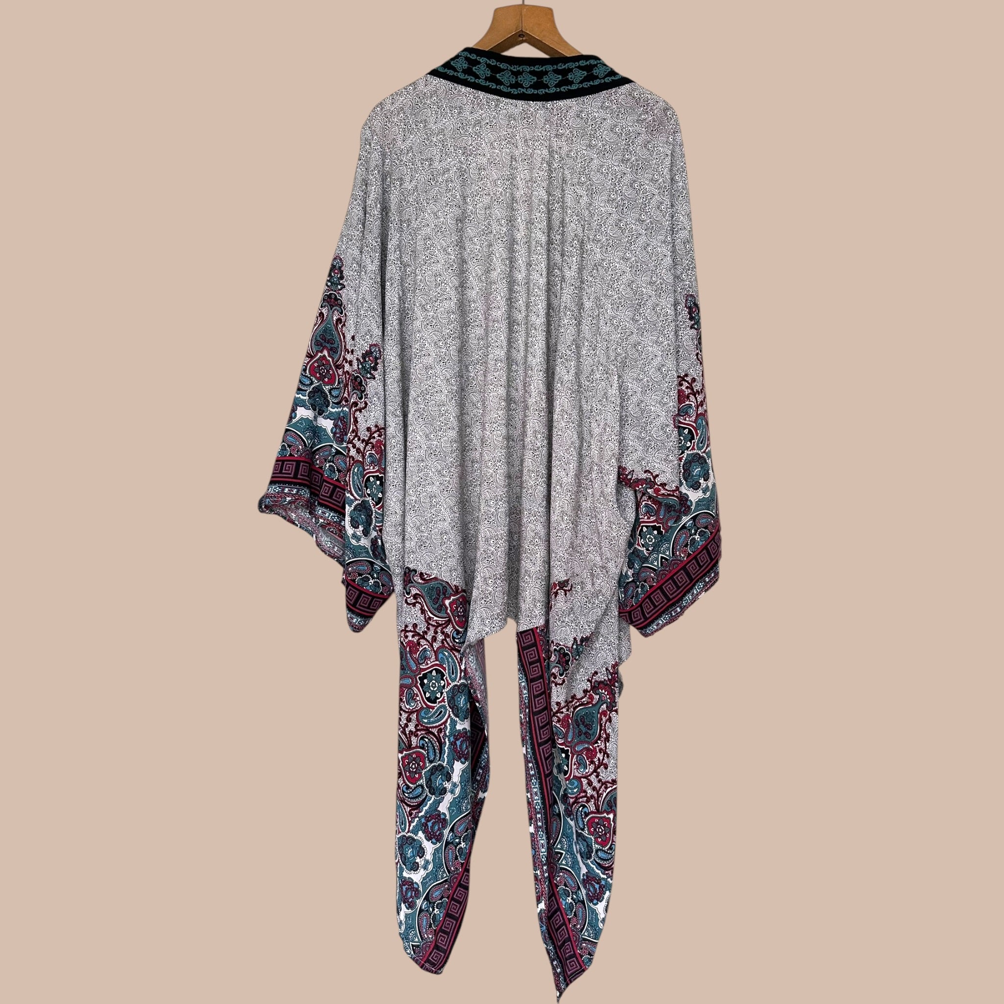 Epäsymmetrinen kimono (One size)