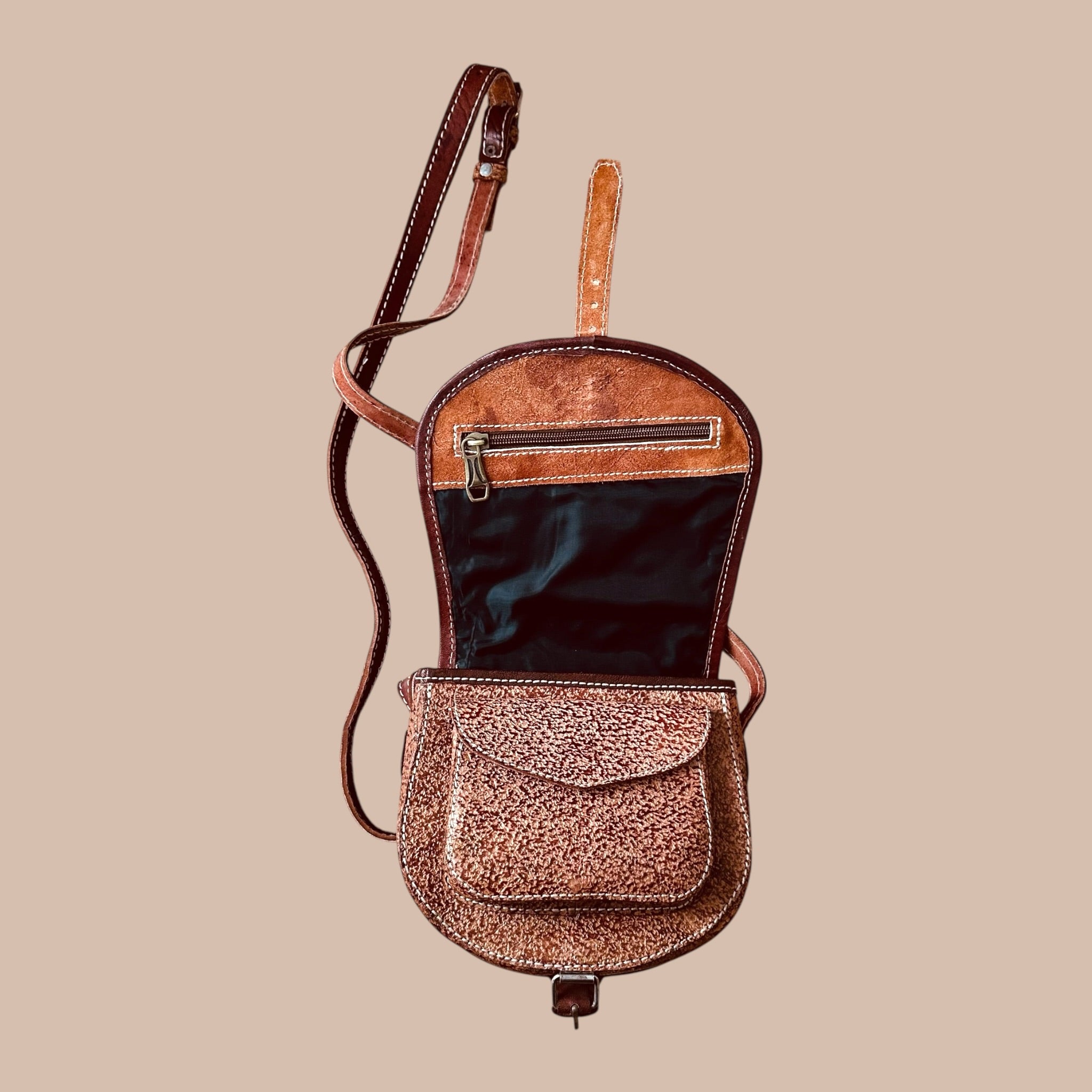 Norsu nahkalaukku Bloomy Moon