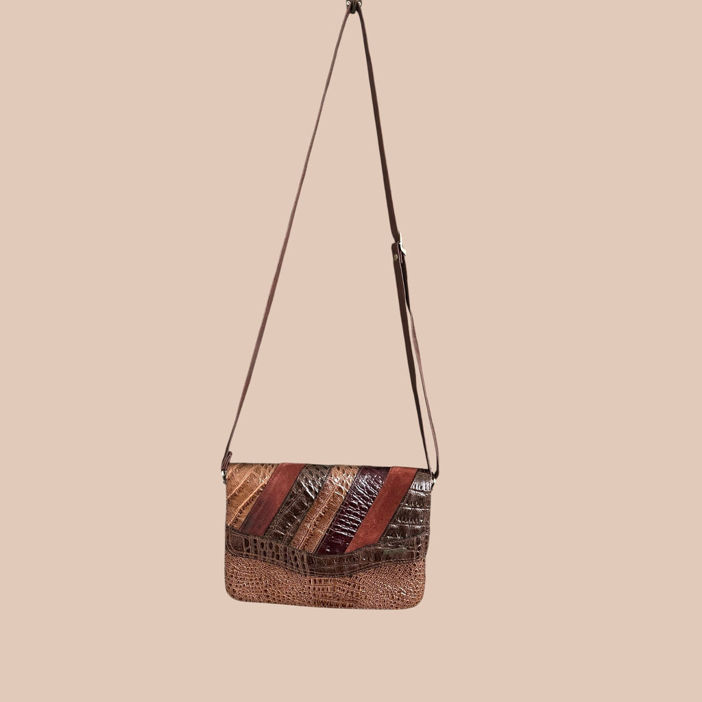 La Toscana italialainen vintagelaukku Bloomy Moon