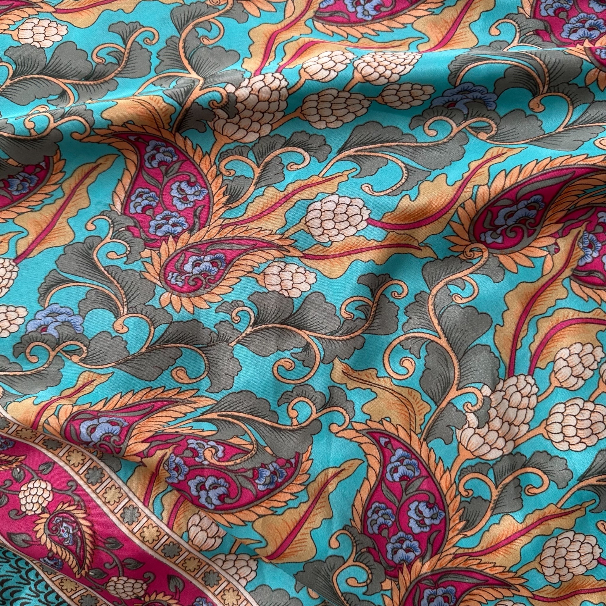 Intialainen silkkimekko S-M Bloomy Moon