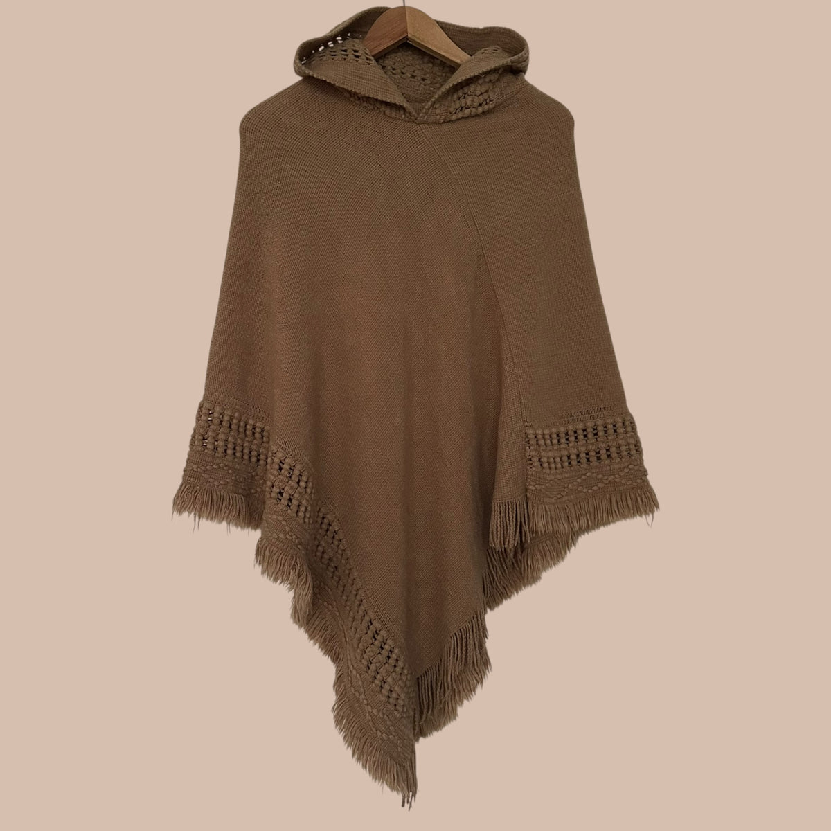 Hupullinen poncho