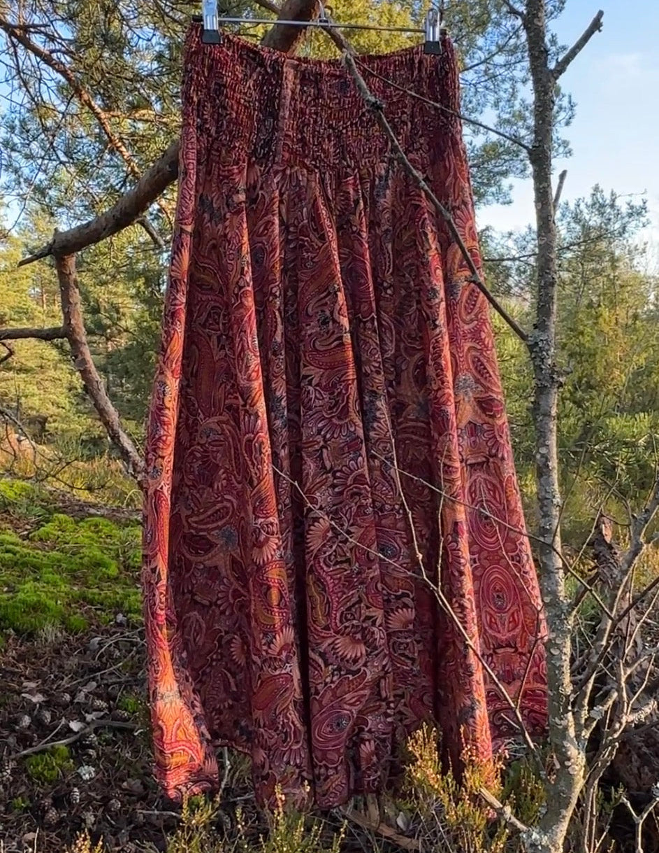 Tridagna housut (freesize) Bloomy Moon