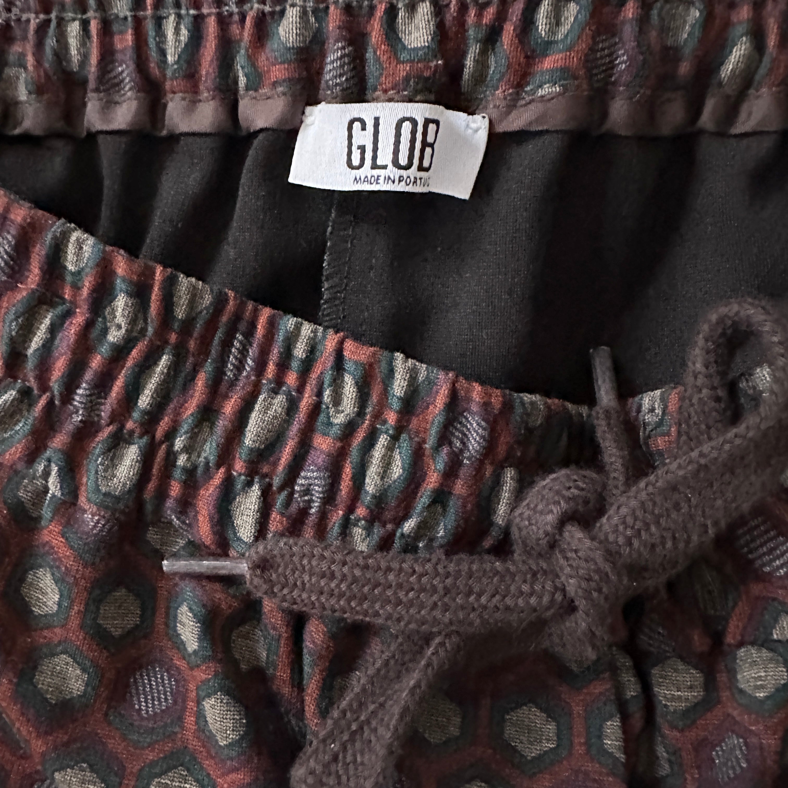 Globe viskoosihousut 38
