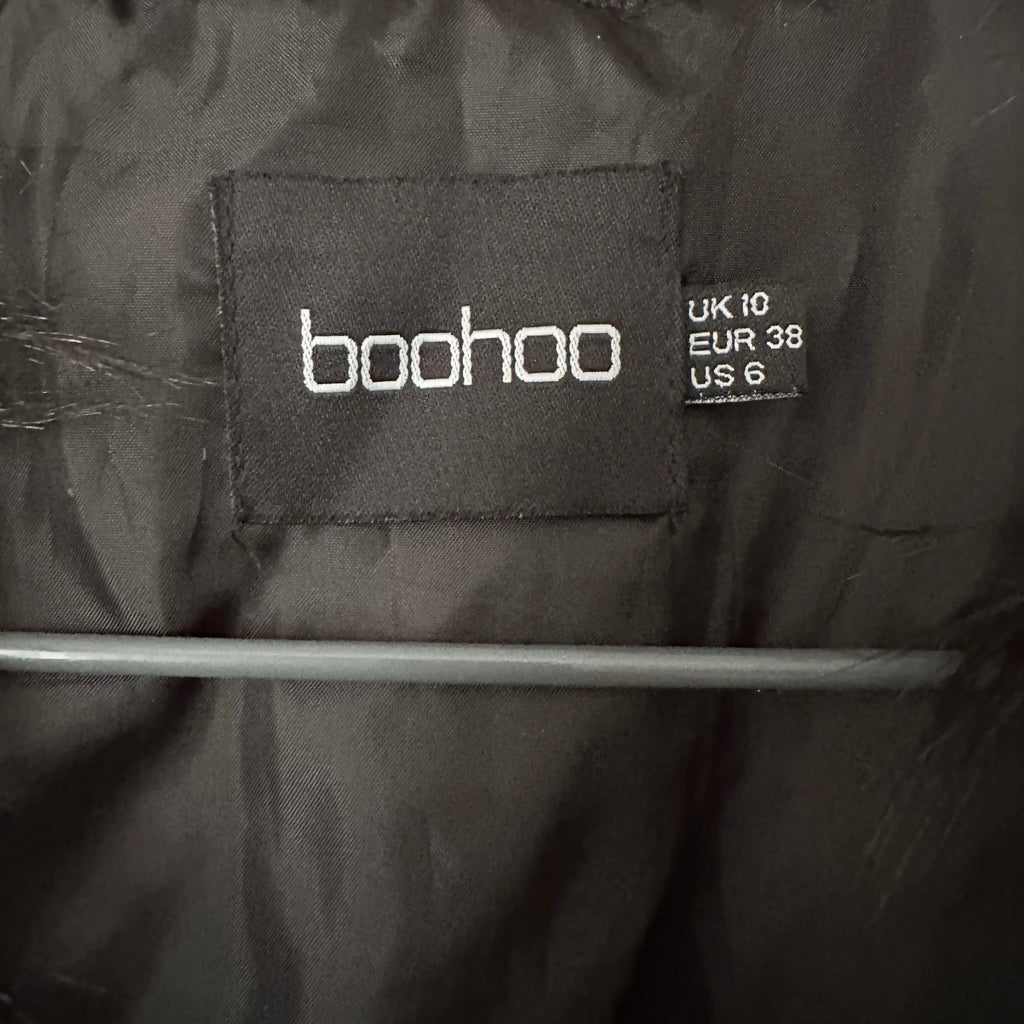 Boohoo musta karvaliivi 38 Bloomy Moon