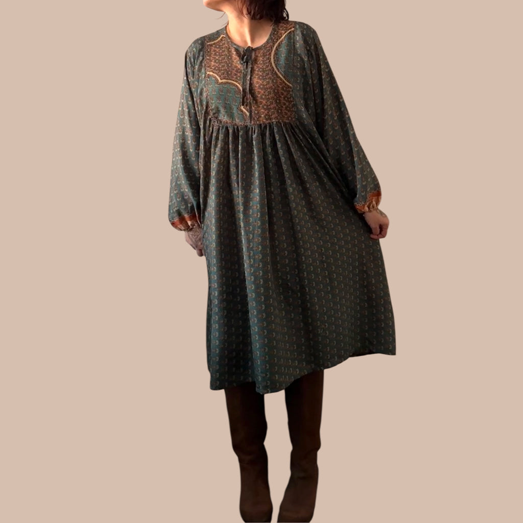 Indian Emporium mekko M/L Bloomy Moon