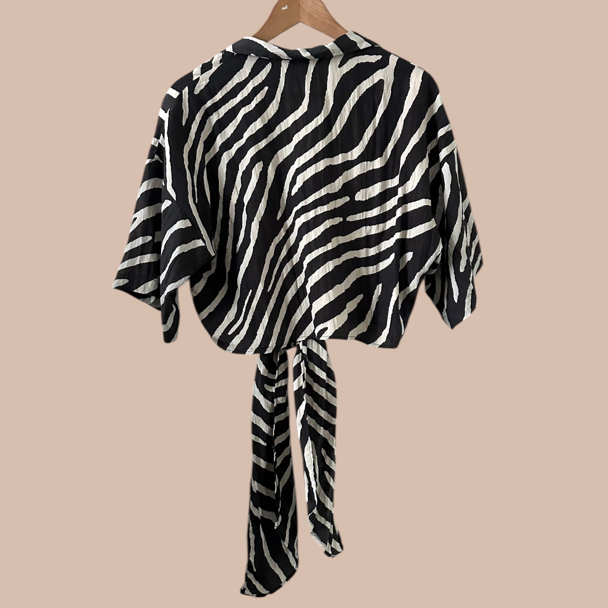 H&M seepra paita M Bloomy Moon