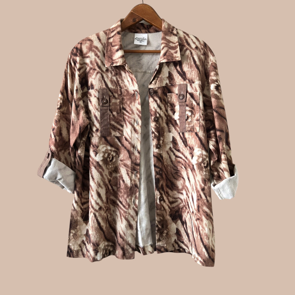 Carolin Muotihovi vintagepaita 36 Bloomy Moon