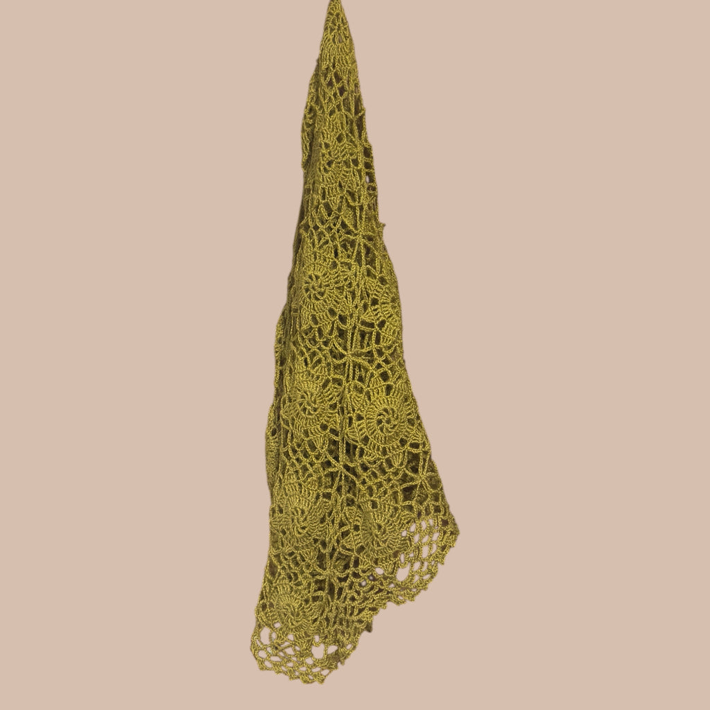 Handmade pitsihuivi Bloomy Moon