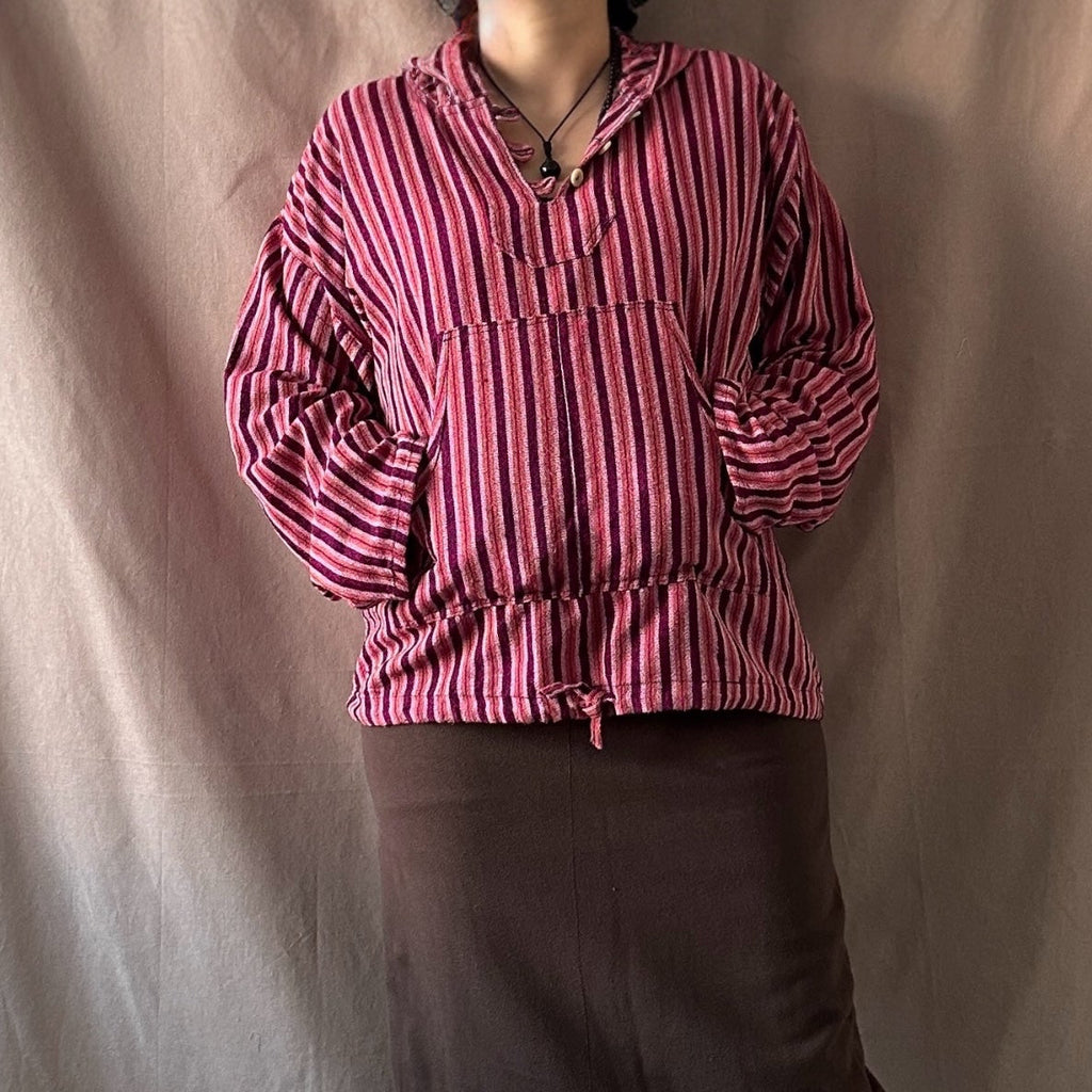 Raidallinen hippihuppari 44