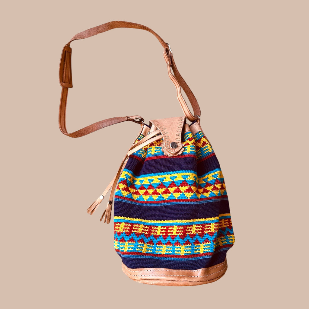 Guatemala olkalaukku Bloomy Moon
