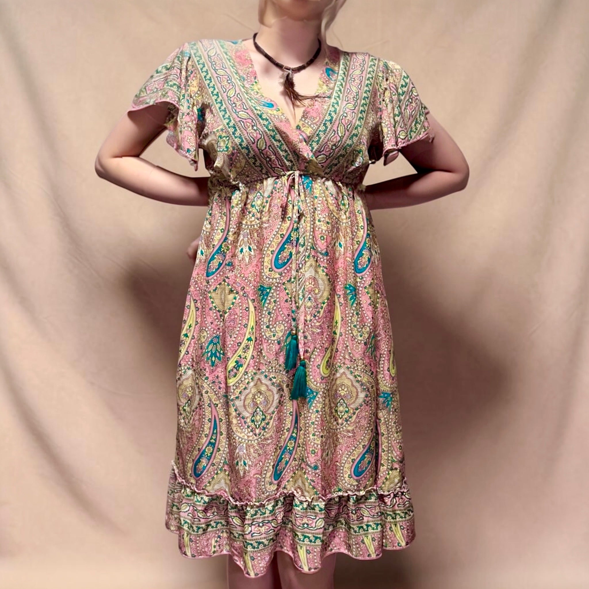 Intialainen silkkimekko S-L Bloomy Moon